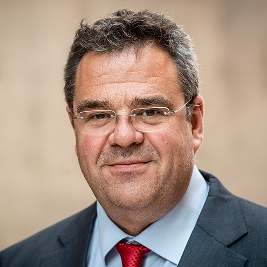 Jürgen Schwarze - EAACI Secretary General